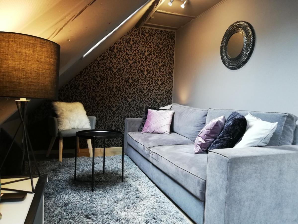 L'Escale Glamour Et Chic - Petit Dejeuner, Netflix, Wifi Niederbronn-les-Bains Eksteriør billede